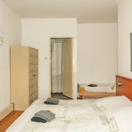 Blankebil Guest house